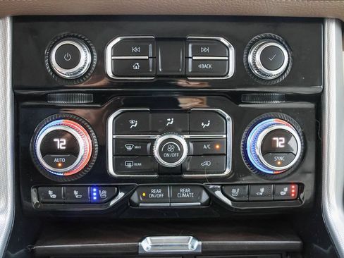 Used 2024 GMC Yukon Denali w/ Max Trailering Package AWD/4WD image 27