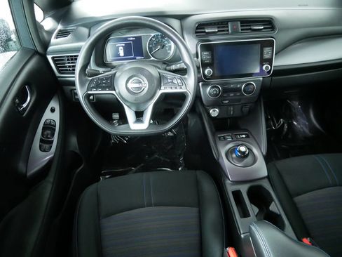 Used 2025 Nissan Leaf S FWD image 20
