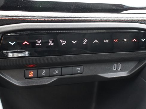 New 2026 Jeep Cherokee Limited image 22