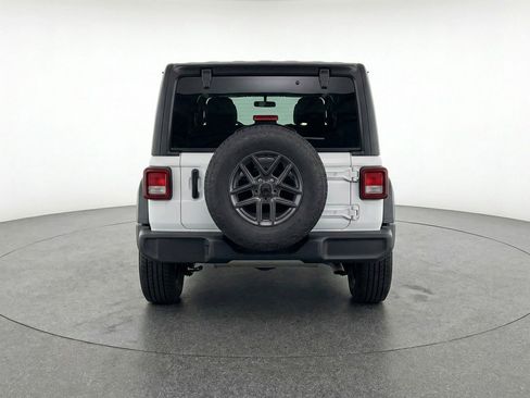 Used 2025 Jeep Wrangler Sport S image 7