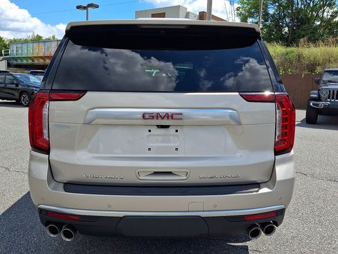 Certified 2024 GMC Yukon XL Denali w/ Denali Reserve Package AWD/4WD image 5