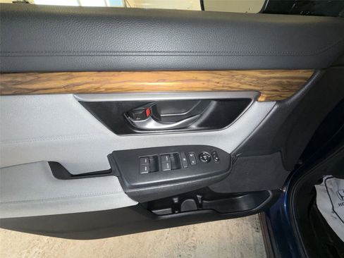 Used 2018 Honda CR-V EX image 15