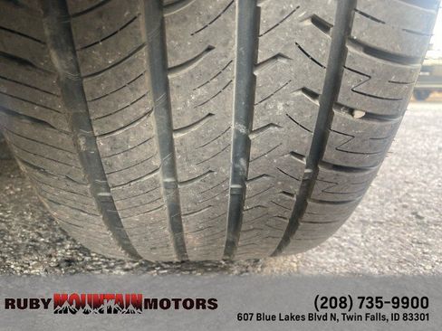 Used 2023 Dodge Challenger R/T Scat Pack w/ Plus Package RWD image 9