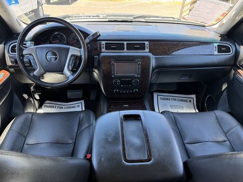 Used 2014 GMC Sierra 2500 Denali AWD/4WD image 16