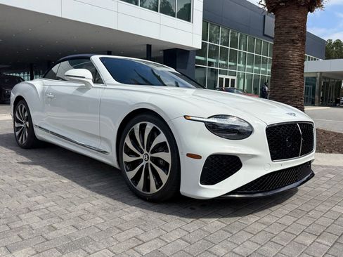 New 2026 Bentley Continental GTC image 6