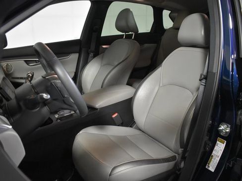 Certified 2023 INFINITI QX50 Luxe image 9