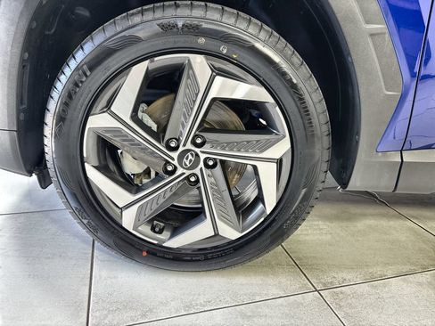 Used 2023 Hyundai Tucson Limited AWD/4WD image 19
