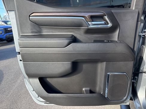 Used 2024 Chevrolet Silverado 1500 RST w/ Convenience Package II image 28