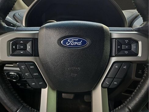 Used 2018 Ford F150 Lariat AWD/4WD image 19