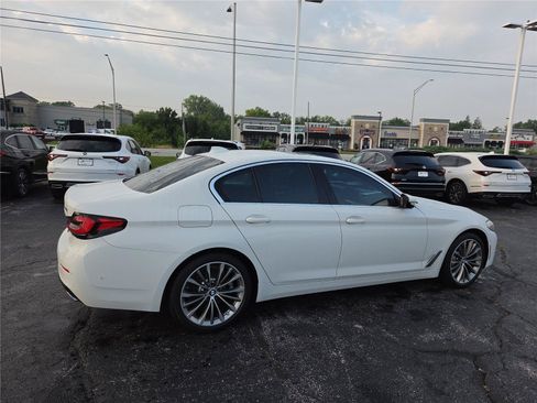 Used 2021 BMW 530i xDrive w/ Premium Package AWD/4WD image 38