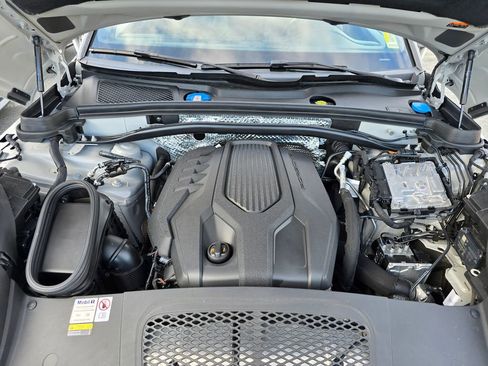 Used 2023 Porsche Macan image 29