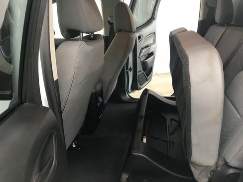 Used 2020 Chevrolet Colorado W/T w/ WT Convenience Package image 33