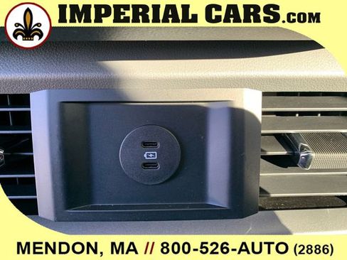 New 2025 Ford F150 Lightning XLT image 14