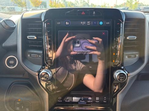 New 2027 RAM 3500 Tradesman AWD/4WD image 34