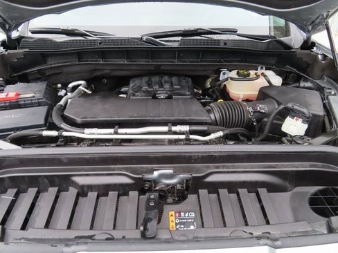 Used 2024 GMC Sierra 1500 Elevation image 12