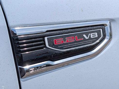 New 2026 GMC Sierra 1500 Denali w/ Denali Reserve Package AWD/4WD image 16