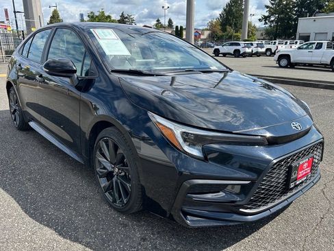 Certified 2024 Toyota Corolla XSE FWD image 3