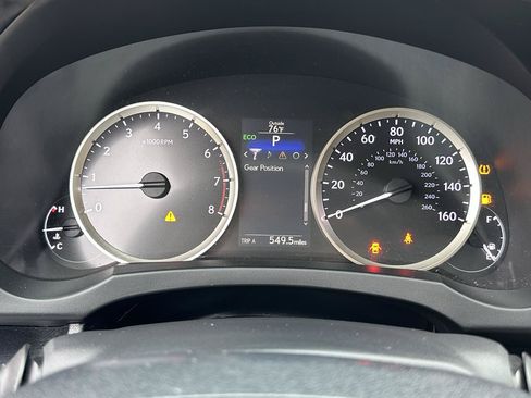 Used 2016 Lexus IS 300 AWD image 16