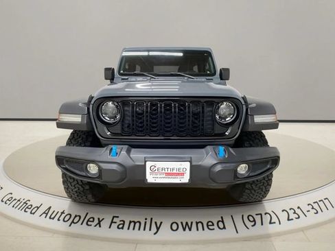 Used 2024 Jeep Wrangler Unlimited AWD/4WD image 8