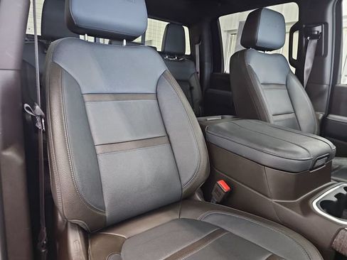 Used 2023 GMC Sierra 3500 Denali w/ Denali Ultimate Package AWD/4WD image 29