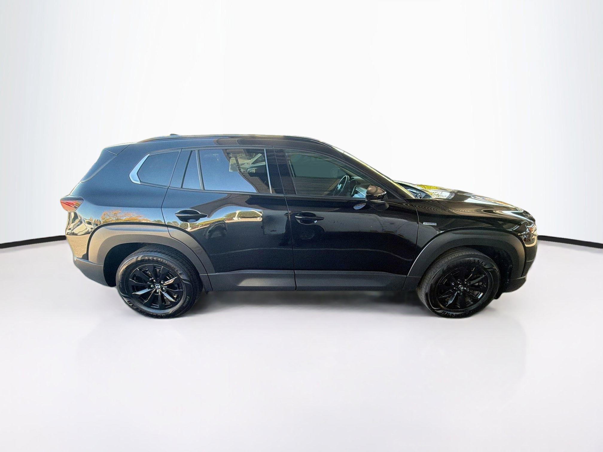 Used 2025 MAZDA CX-50 AWD 2.5 Hybrid w/ Premium Pkg image 10