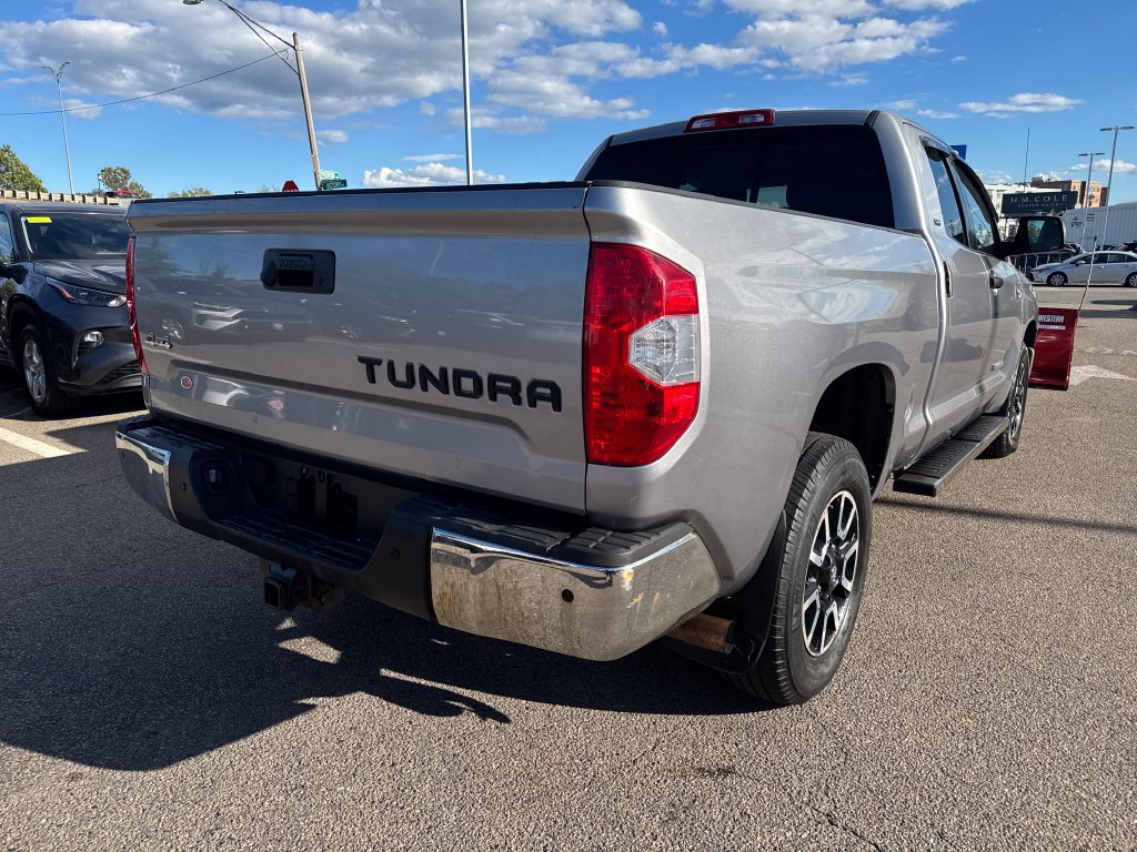 Used 2015 Toyota Tundra SR5 AWD/4WD image 8