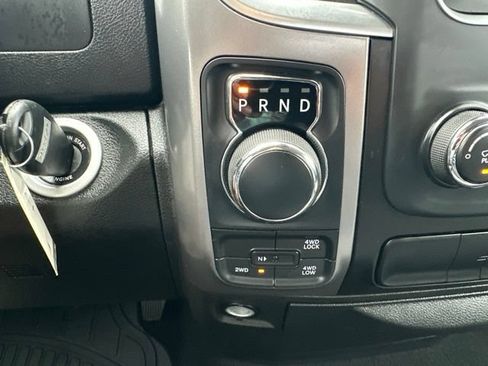 Used 2024 RAM 1500 Classic SLT AWD/4WD image 21