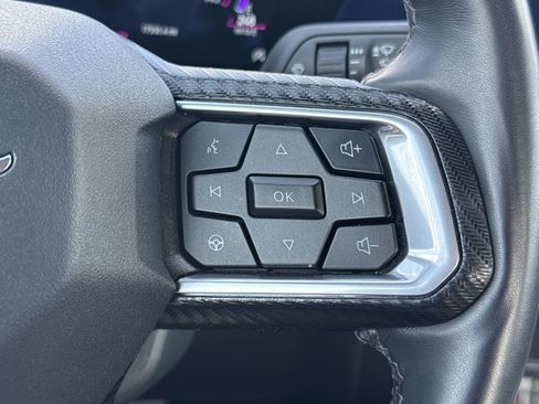 Used 2025 Ford Mustang Premium RWD image 17