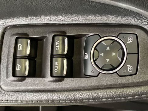 Used 2012 Ford Explorer XLT AWD/4WD image 16