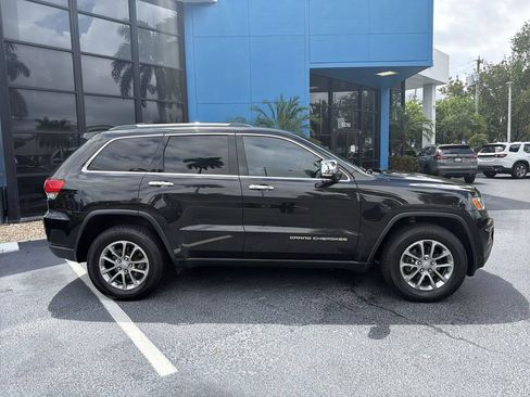 Used 2016 Jeep Grand Cherokee Limited AWD/4WD image 9