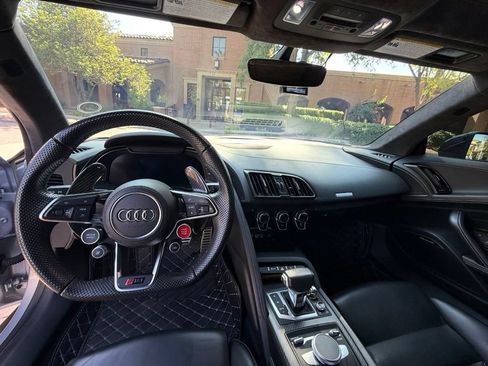 Used 2017 Audi R8 V10 plus AWD/4WD image 19