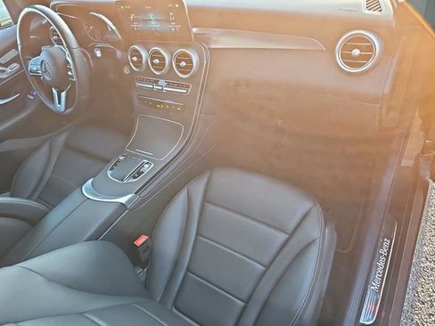 Used 2022 Mercedes-Benz GLC 300 4MATIC image 29