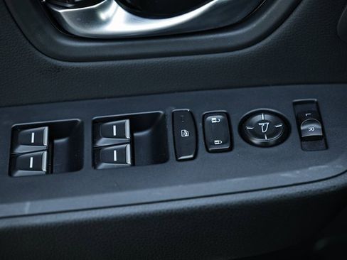 Certified 2025 Honda Pilot EX-L image 17