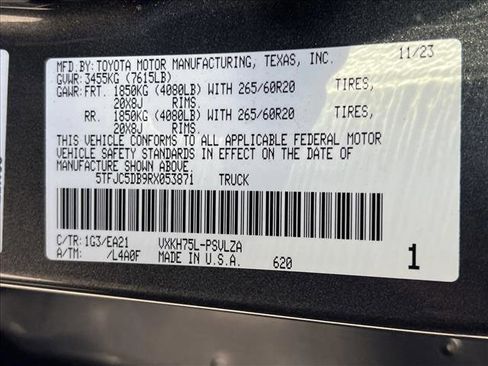 Used 2024 Toyota Tundra Limited image 27