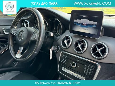 Used 2018 Mercedes-Benz CLA 250 w/ AMG Line Exterior image 24