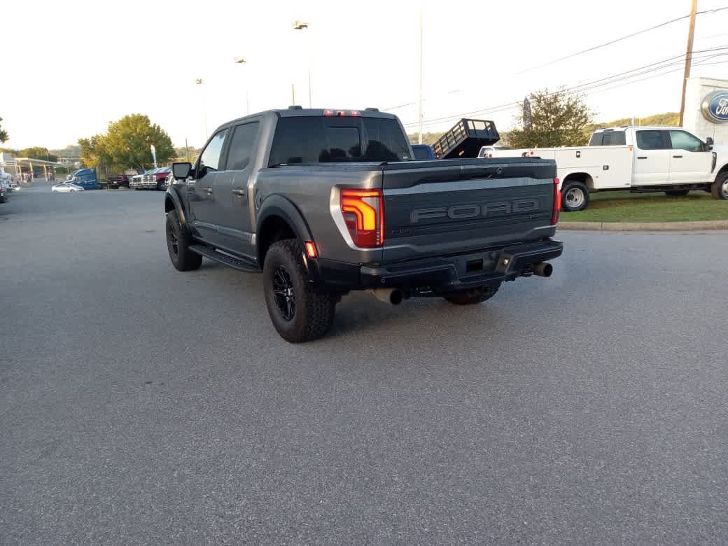Used 2025 Ford F150 Raptor AWD/4WD image 5