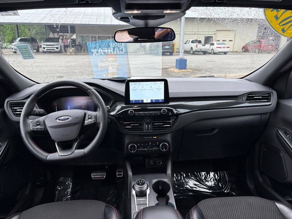 Used 2024 Ford Escape ST-Line AWD/4WD image 8