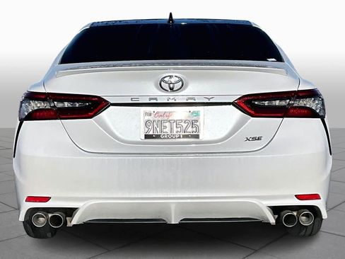 Used 2022 Toyota Camry XSE image 4