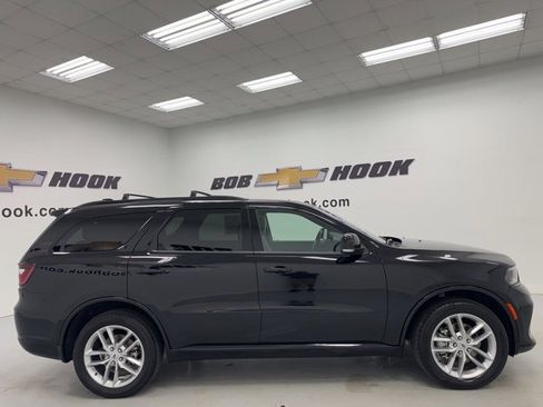 Used 2023 Dodge Durango GT image 4