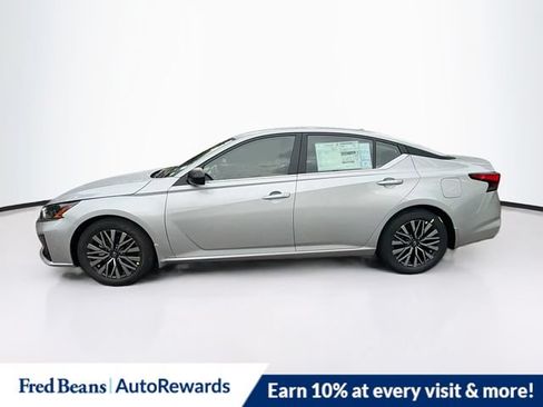 New 2026 Nissan Altima 2.5 SV FWD image 3