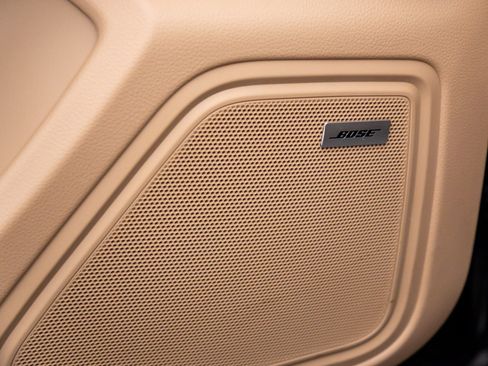 Certified 2021 Porsche Macan S image 15