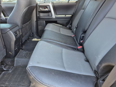 Used 2018 Toyota 4Runner SR5 Premium AWD/4WD image 22
