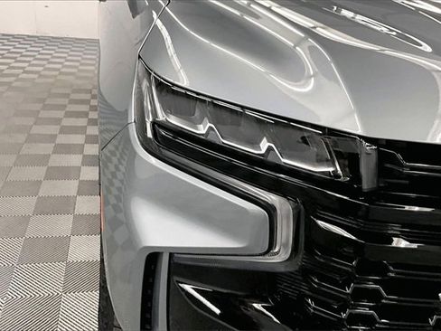 Used 2024 Chevrolet Tahoe Z71 w/ Luxury Package image 32