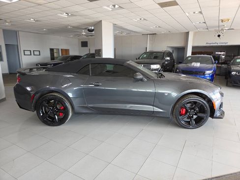 Used 2016 Chevrolet Camaro SS image 8