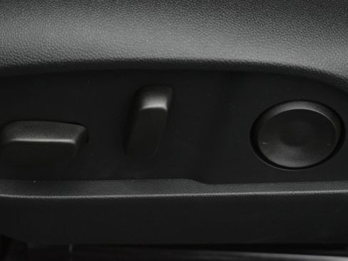 New 2026 Chevrolet Equinox RS w/ LPO, Floor Liner Package image 14