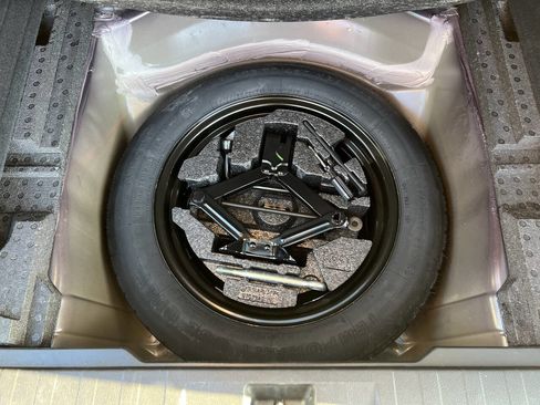 Used 2013 Subaru Outback 2.5i Limited AWD/4WD image 29