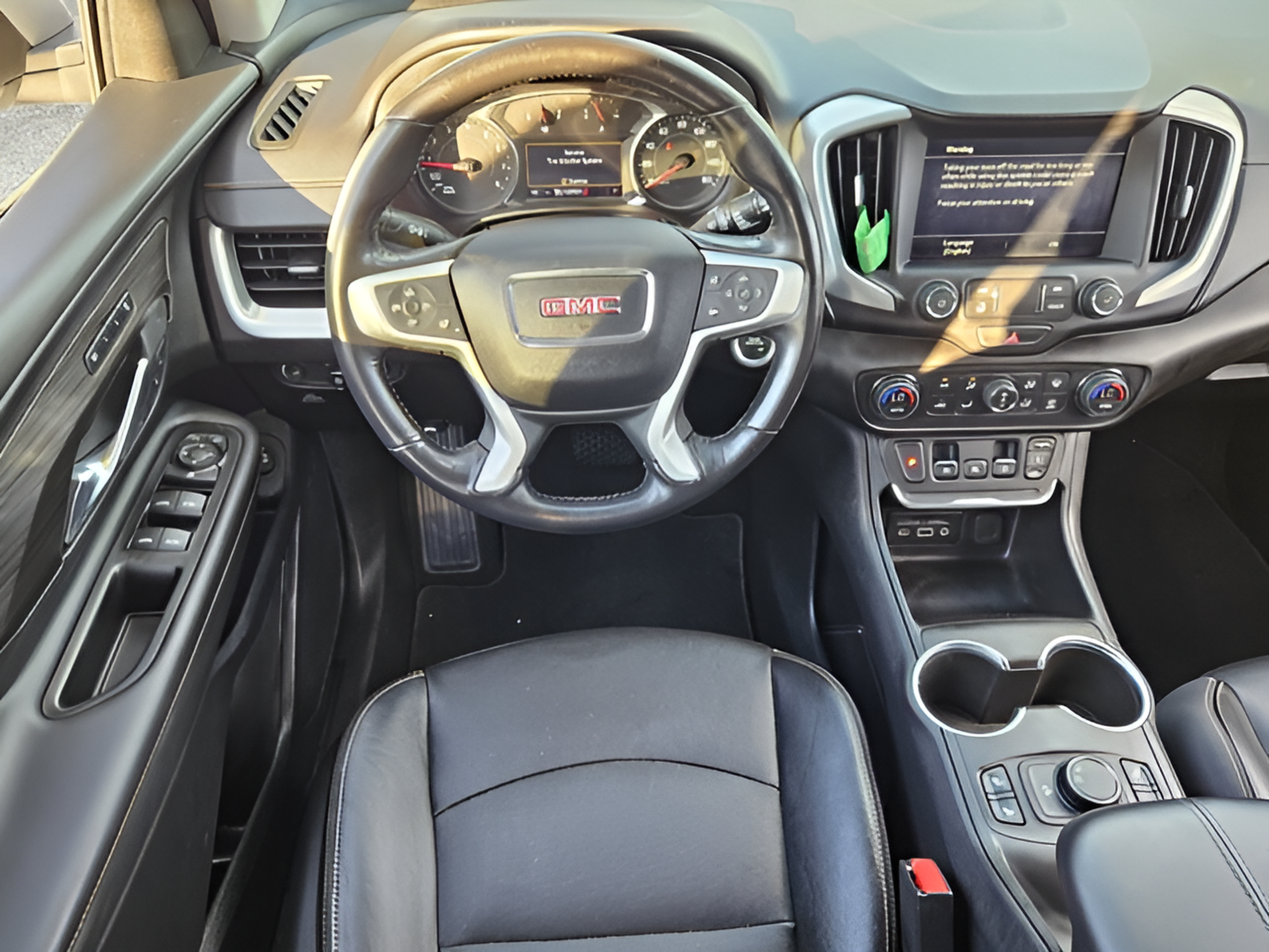 Used 2019 GMC Terrain SLT w/ Preferred Package FWD image 11