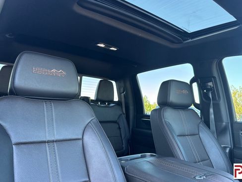 Certified 2025 Chevrolet Silverado 3500 High Country w/ High Country Premium Package AWD/4WD image 17