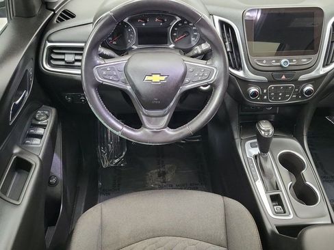 Certified 2019 Chevrolet Equinox LT w/ Sun & Navigation Package image 12