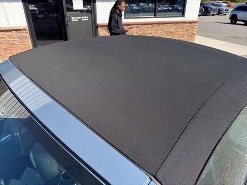 Used 2025 Ford Mustang Premium image 12